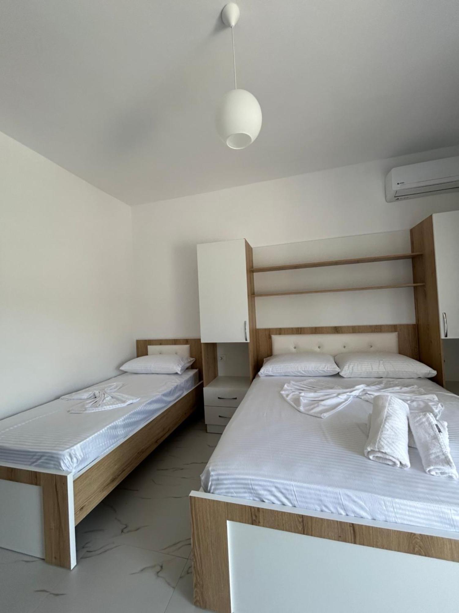 Roan Apartment *